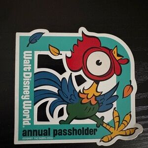 Disney Moana Heihei Colorful Annual Passholder Magnet